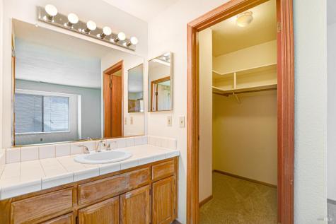 660 Gregory Circle Sonoma CA 95476