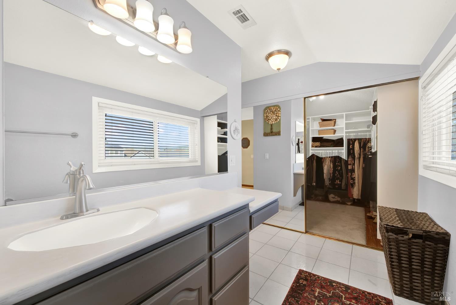 116 Alturas Court Vacaville CA 95688