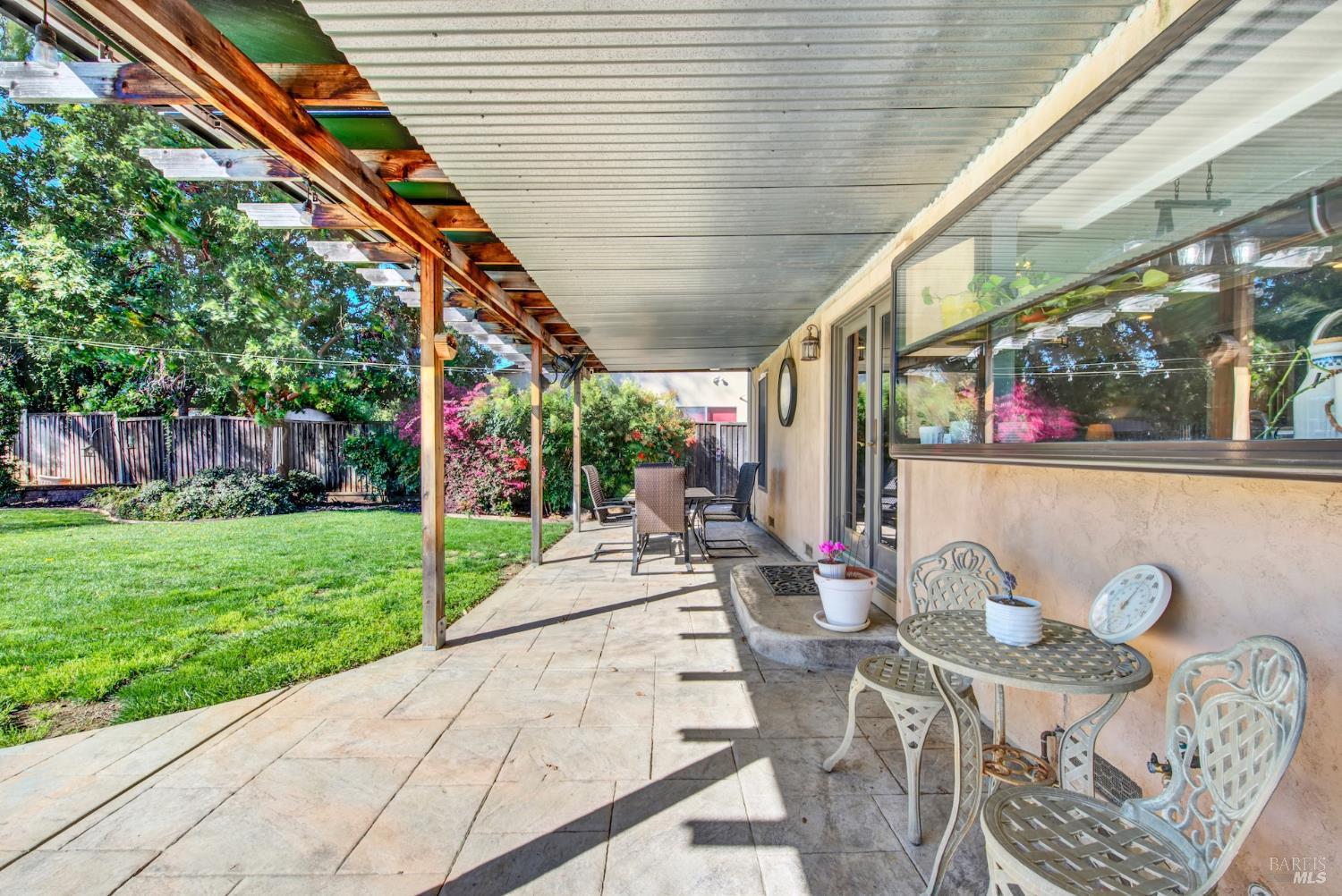 116 Alturas Court Vacaville CA 95688
