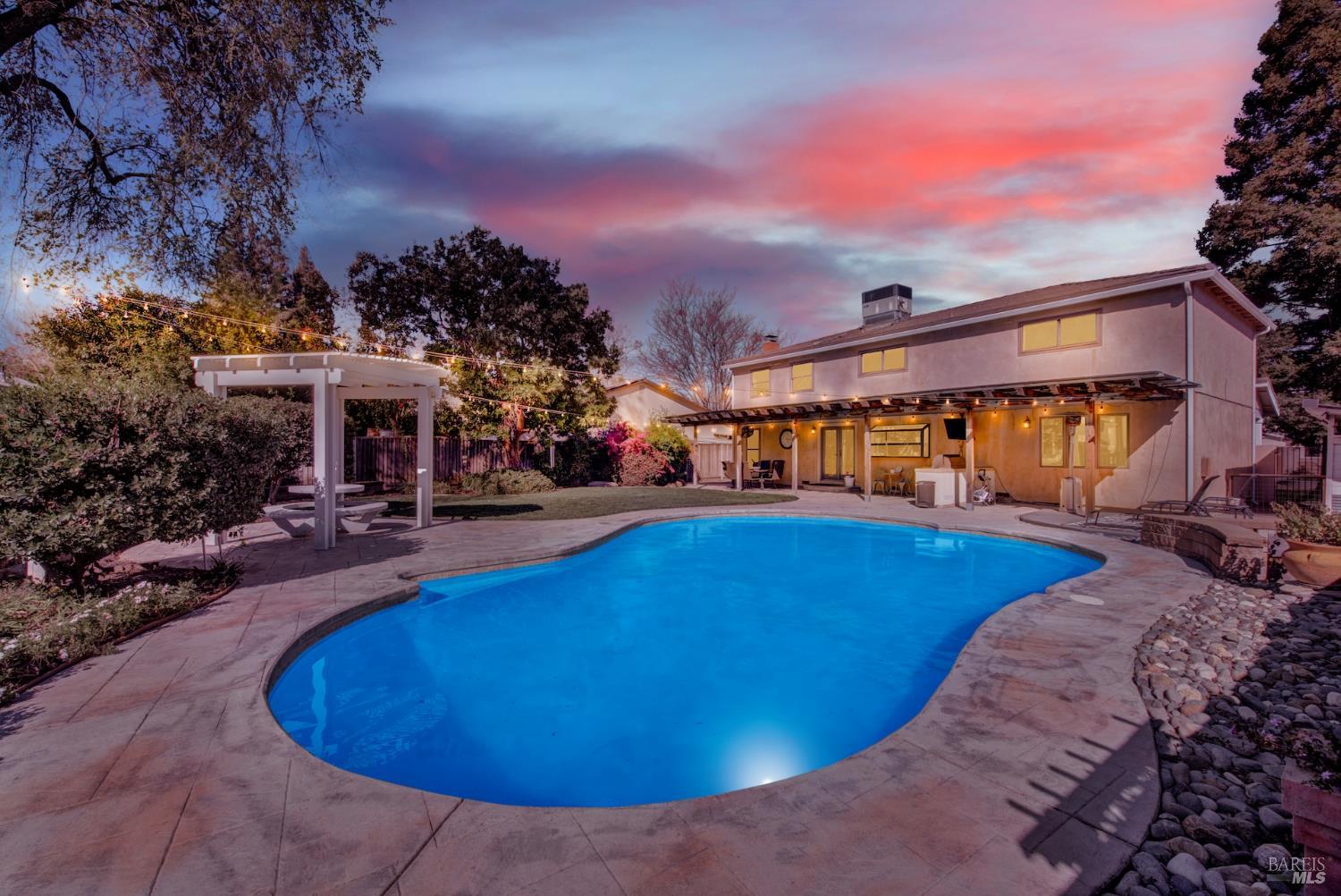 116 Alturas Court Vacaville CA 95688