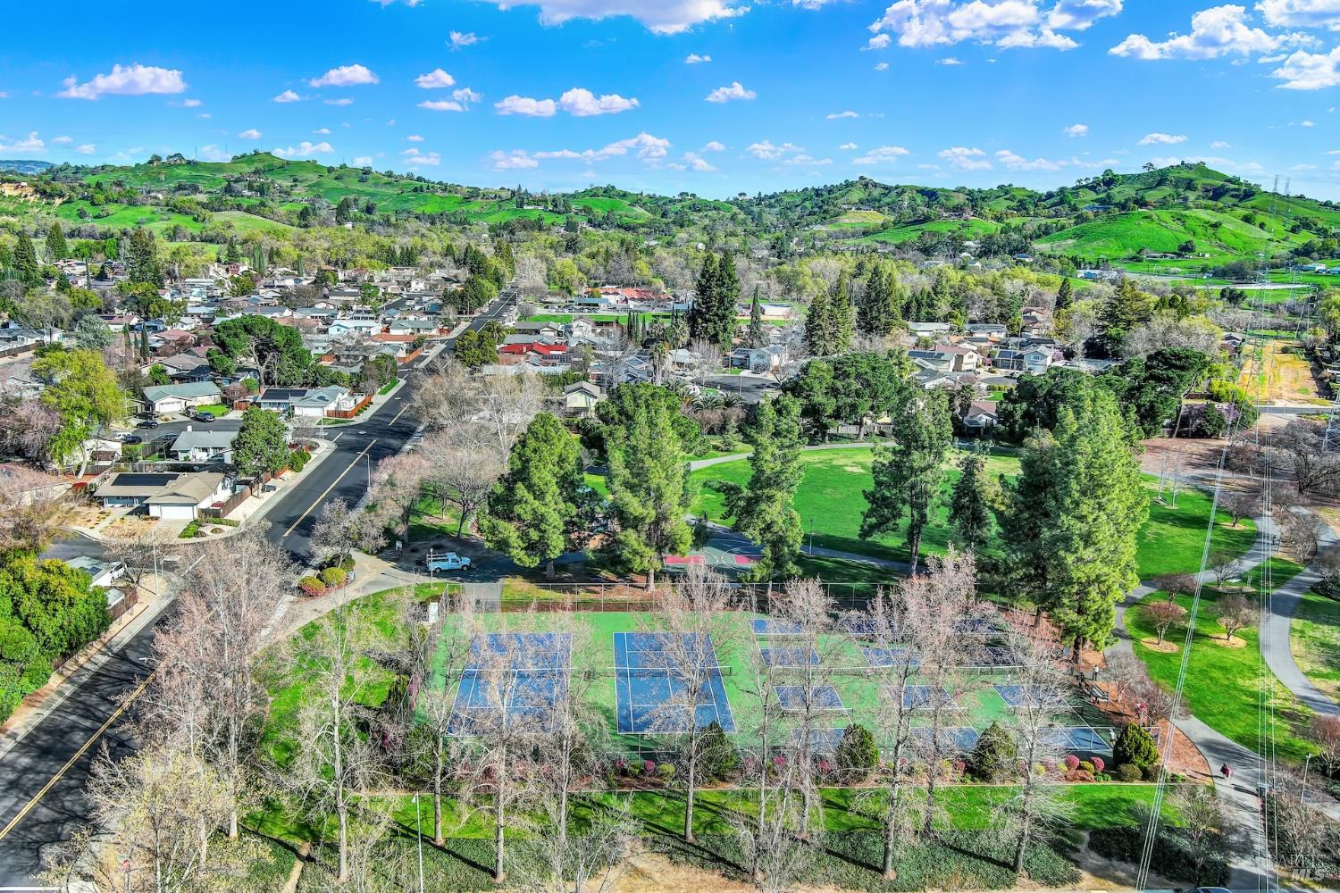 116 Alturas Court Vacaville CA 95688