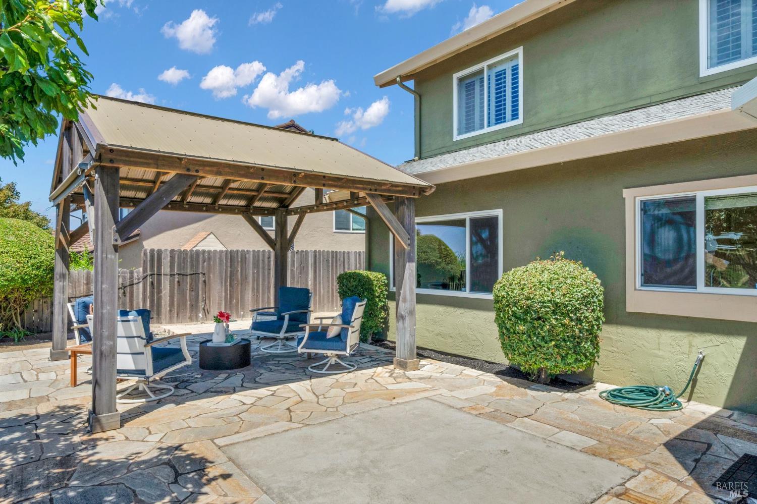 842 Oxford Way Benicia CA 94510