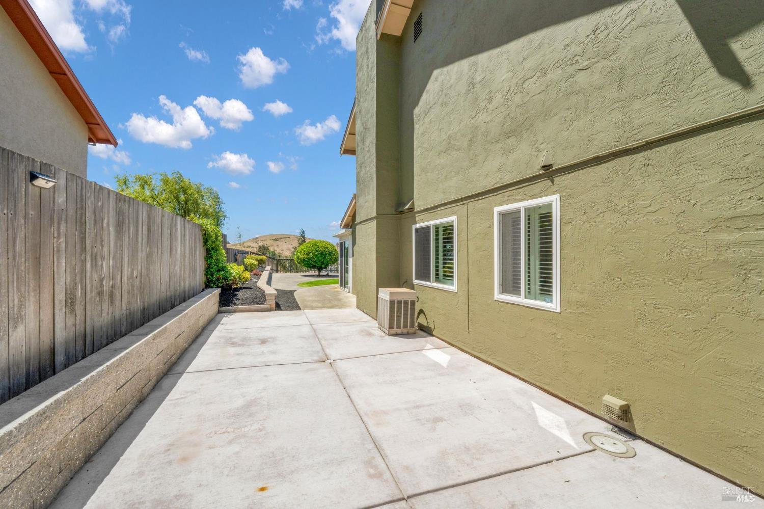842 Oxford Way Benicia CA 94510