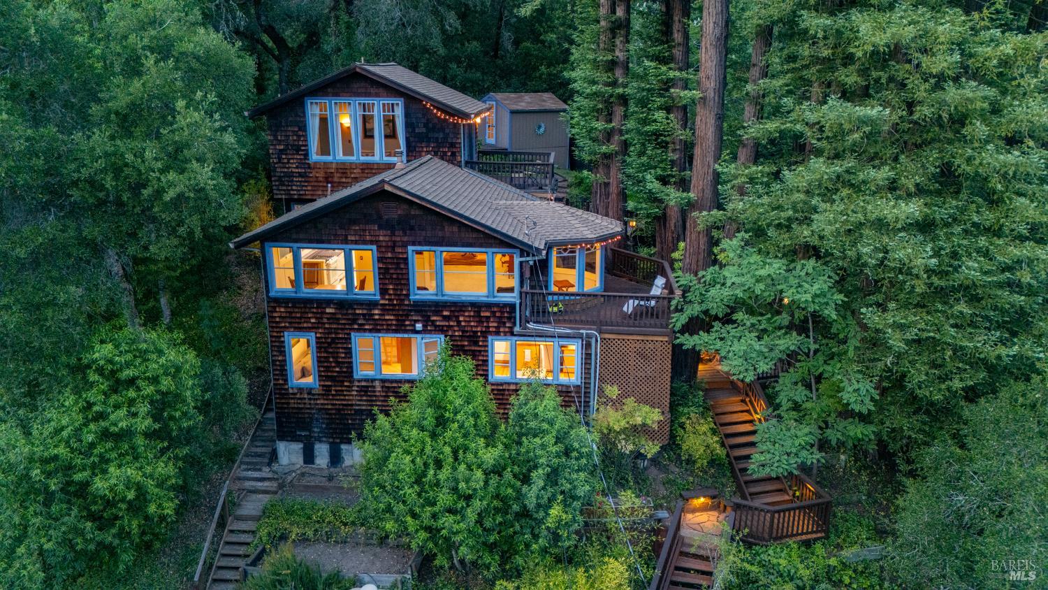 14801 Canyon 4 Road Guerneville CA 95446