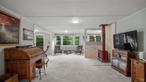 14801 Canyon 4 Road Guerneville CA 95446