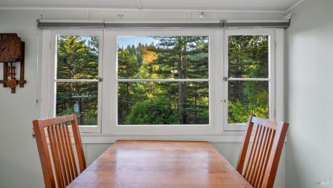 14801 Canyon 4 Road Guerneville CA 95446