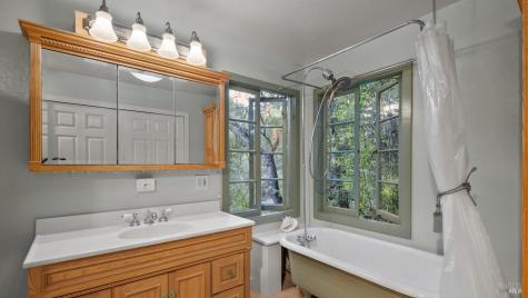 14801 Canyon 4 Road Guerneville CA 95446