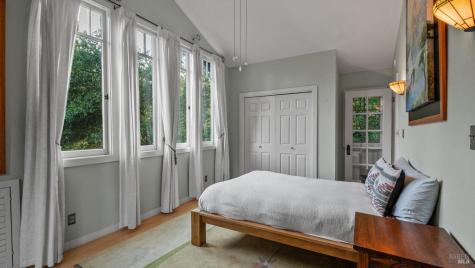 14801 Canyon 4 Road Guerneville CA 95446