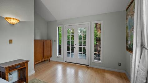 14801 Canyon 4 Road Guerneville CA 95446