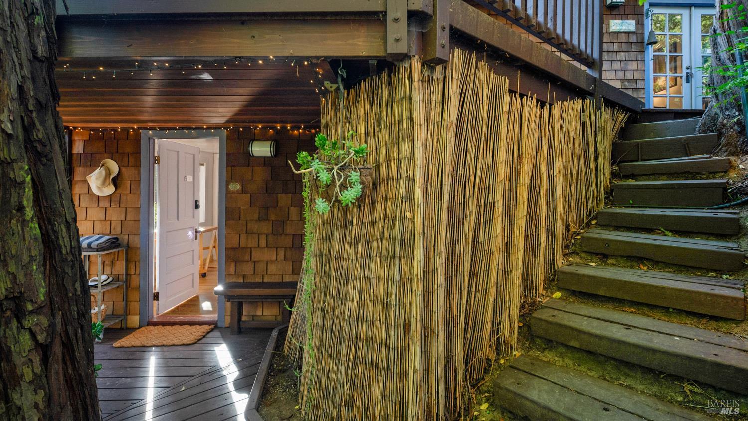 14801 Canyon 4 Road Guerneville CA 95446