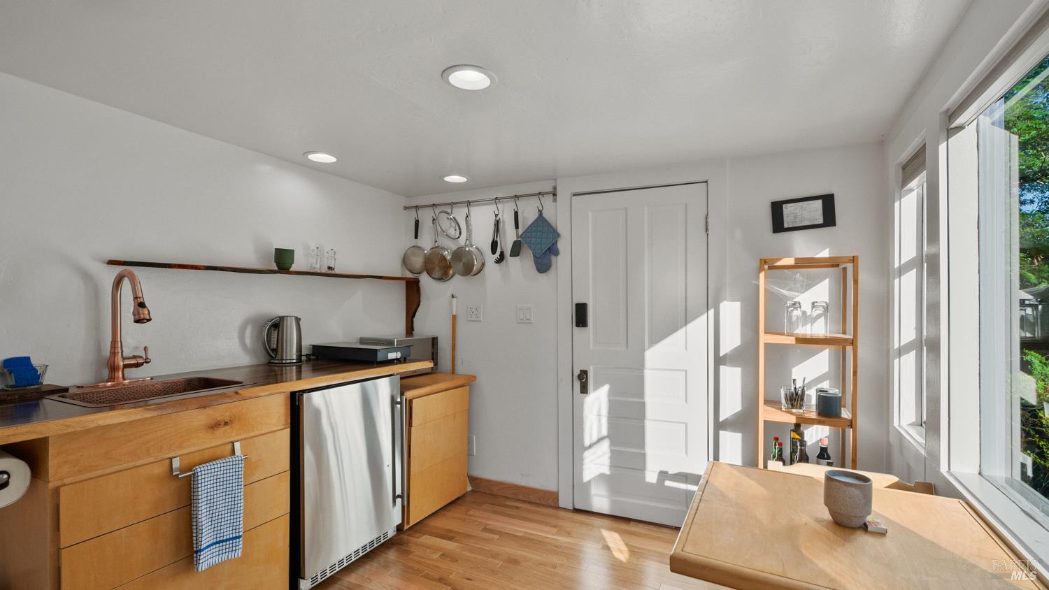 14801 Canyon 4 Road Guerneville CA 95446