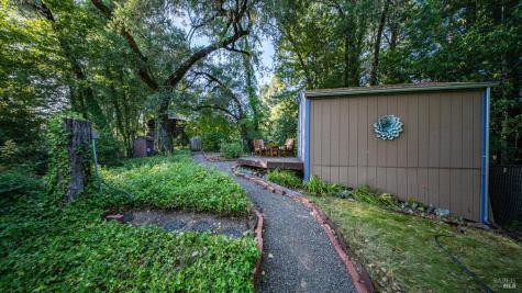 14801 Canyon 4 Road Guerneville CA 95446