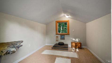 14801 Canyon 4 Road Guerneville CA 95446