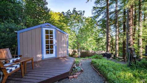 14801 Canyon 4 Road Guerneville CA 95446