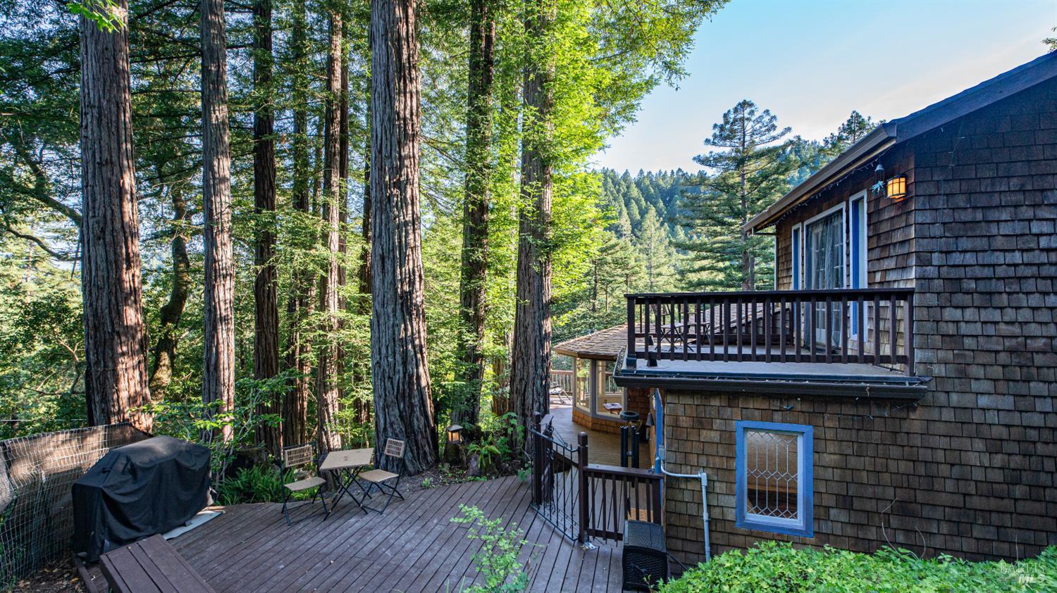 14801 Canyon 4 Road Guerneville CA 95446