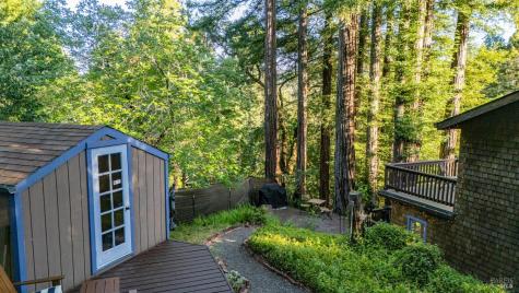 14801 Canyon 4 Road Guerneville CA 95446