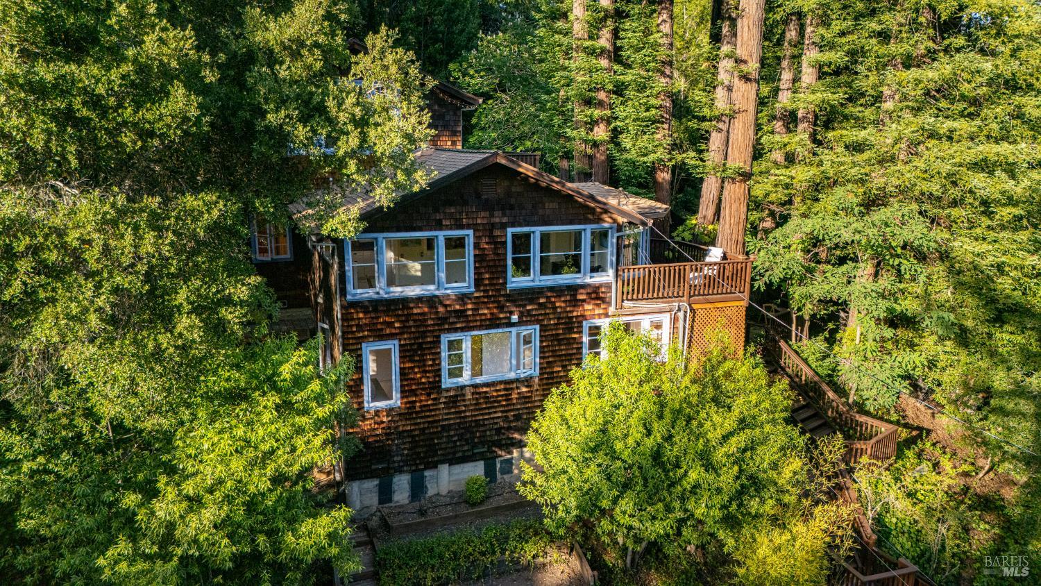 14801 Canyon 4 Road Guerneville CA 95446