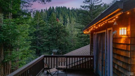 14801 Canyon 4 Road Guerneville CA 95446