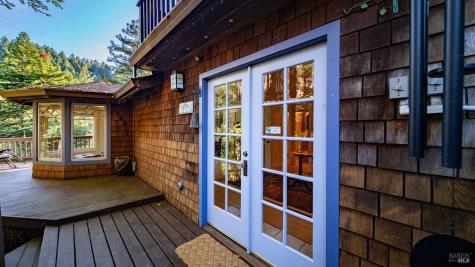 14801 Canyon 4 Road Guerneville CA 95446