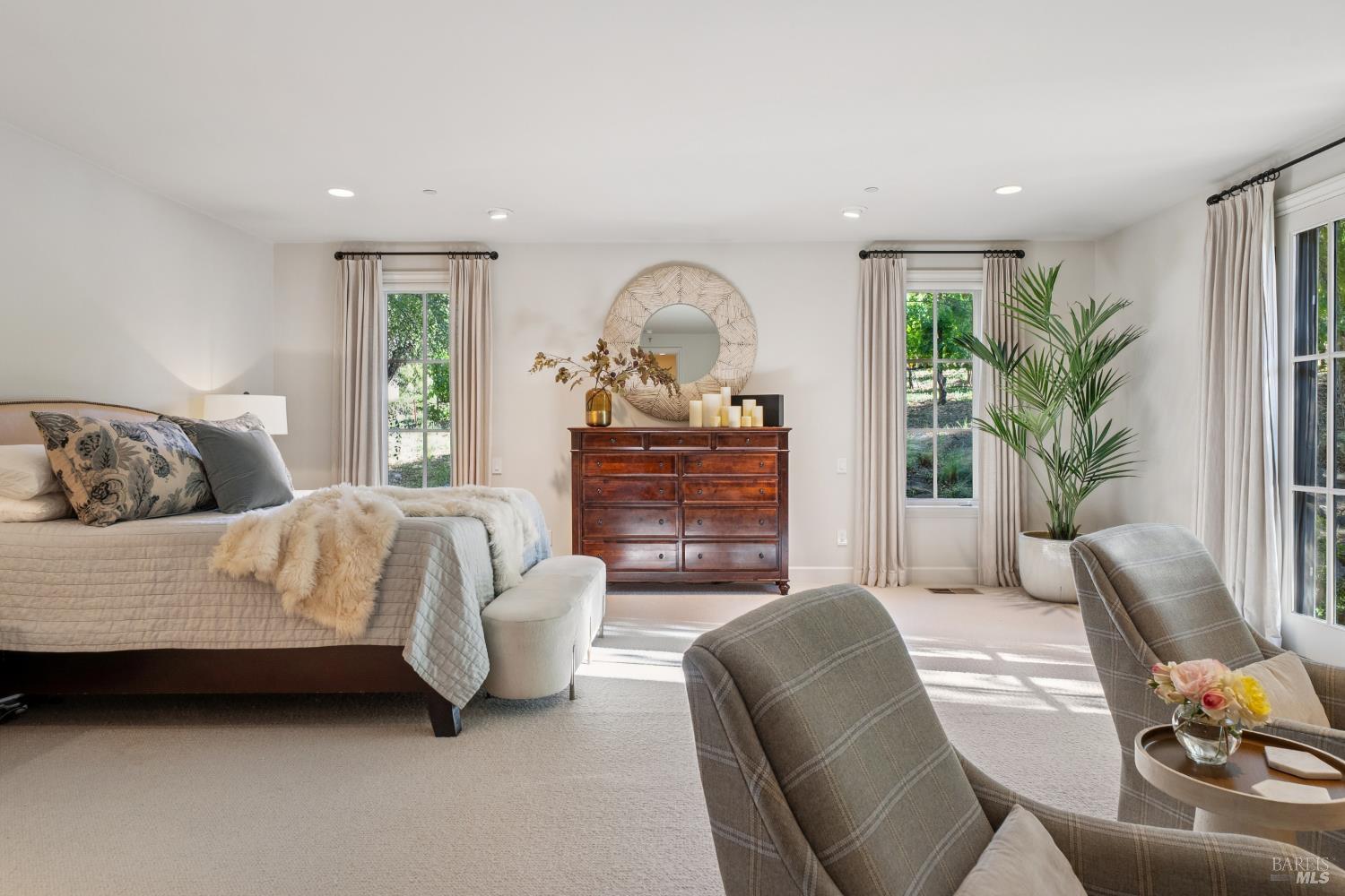 1297 Leaning Oak Drive Napa CA 94558