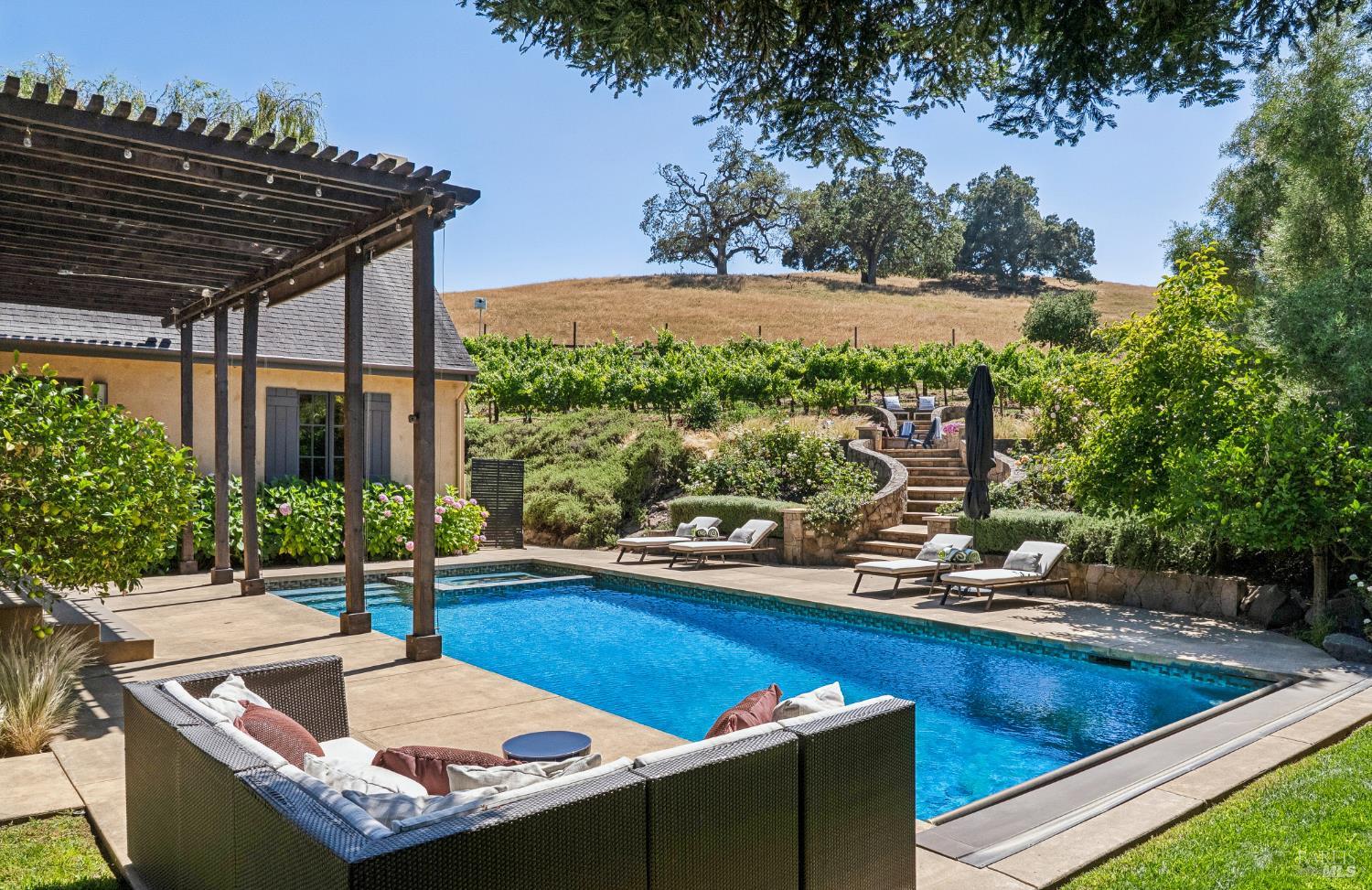 1297 Leaning Oak Drive Napa CA 94558