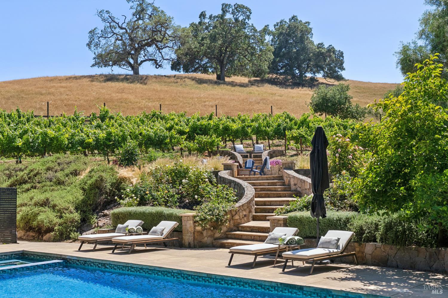 1297 Leaning Oak Drive Napa CA 94558