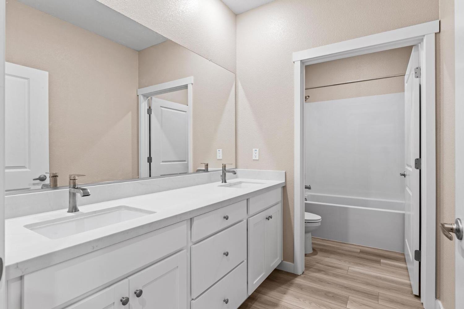 3413 Dillion Way Denair CA 95316
