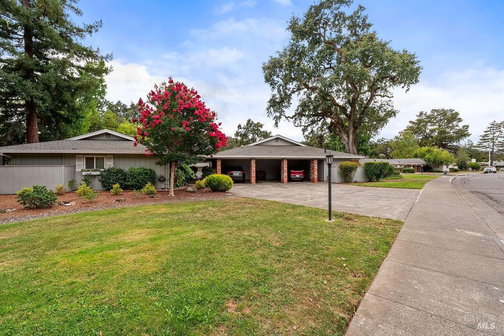 172 White Oak Drive Santa Rosa CA 95409
