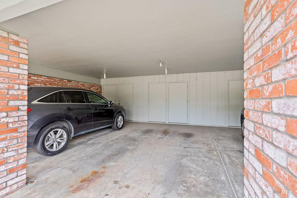 172 White Oak Drive Santa Rosa CA 95409