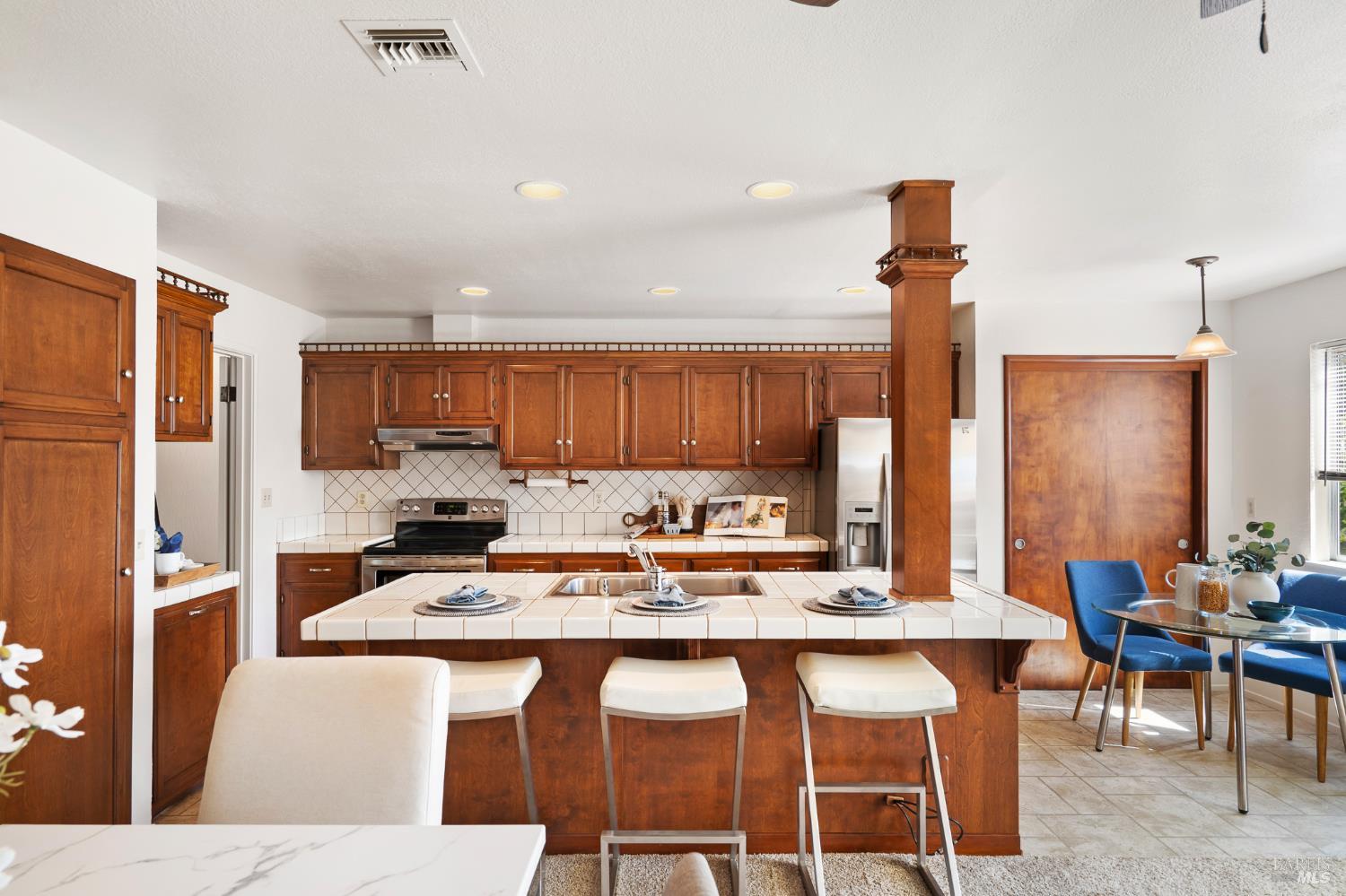 209 Sandalwood Court Vallejo CA 94591