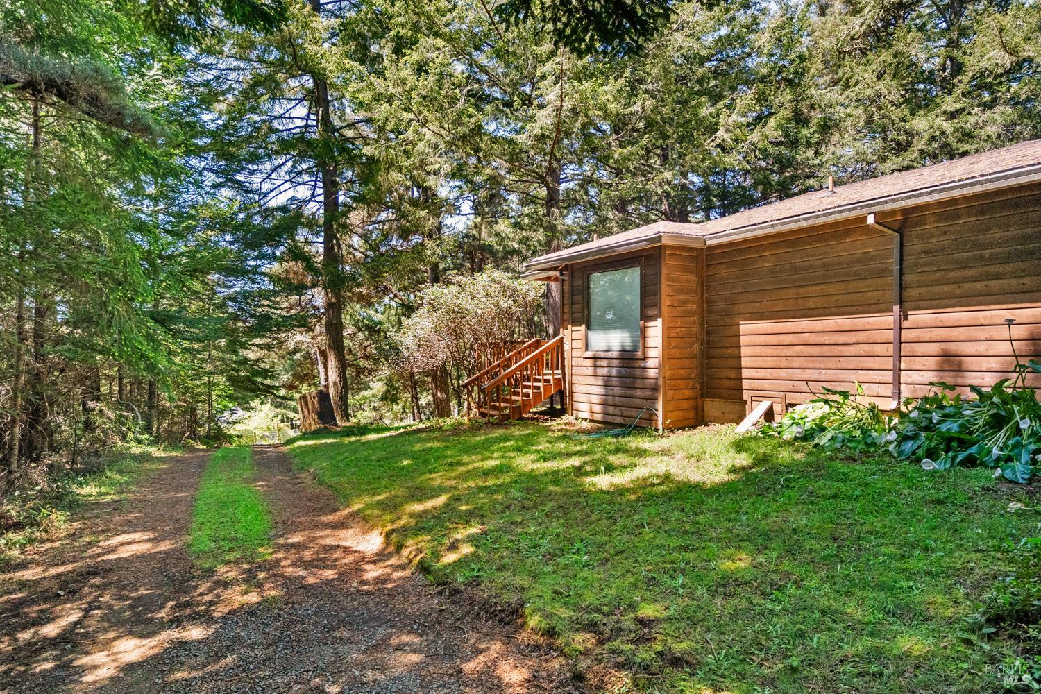 46320 Iversen Road Point Arena CA 95468