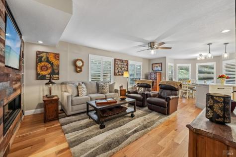 1711 North Street Santa Rosa CA 95404