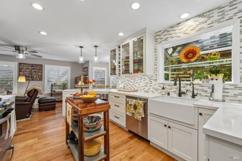 1711 North Street Santa Rosa CA 95404
