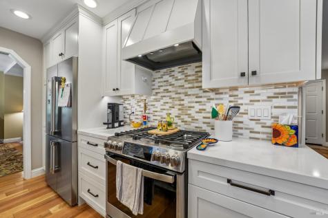 1711 North Street Santa Rosa CA 95404