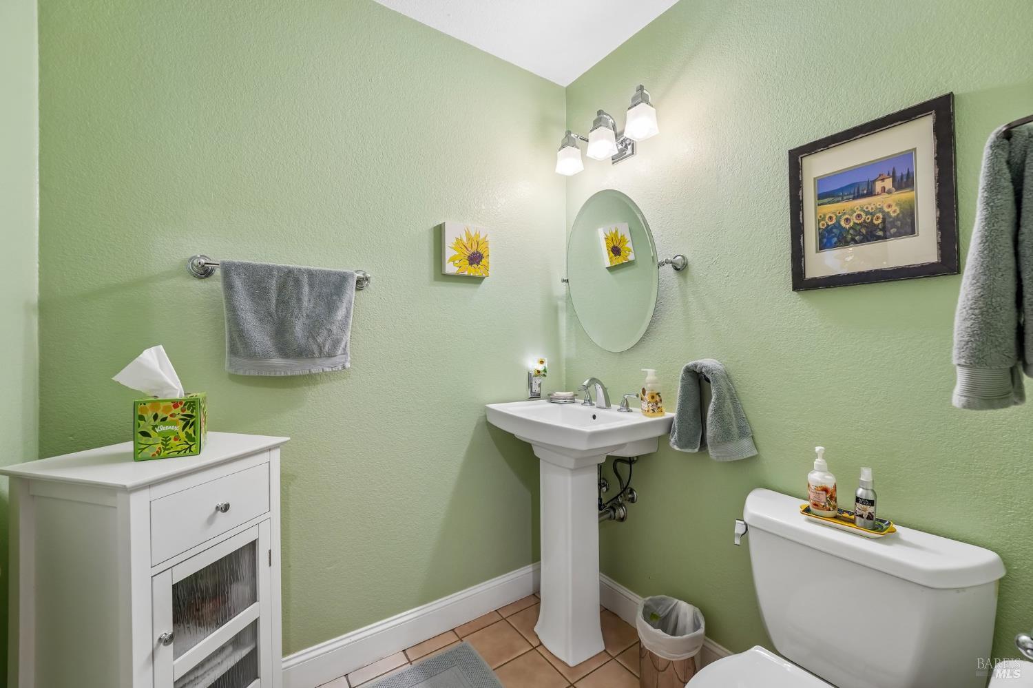 1711 North Street Santa Rosa CA 95404