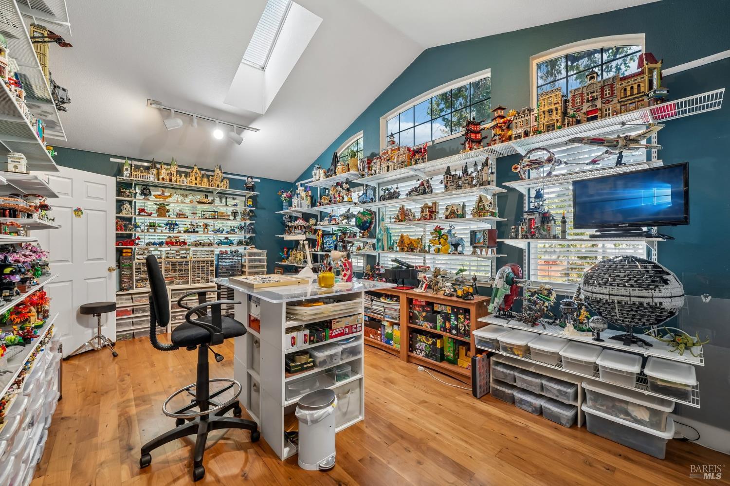 1711 North Street Santa Rosa CA 95404