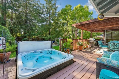 1711 North Street Santa Rosa CA 95404
