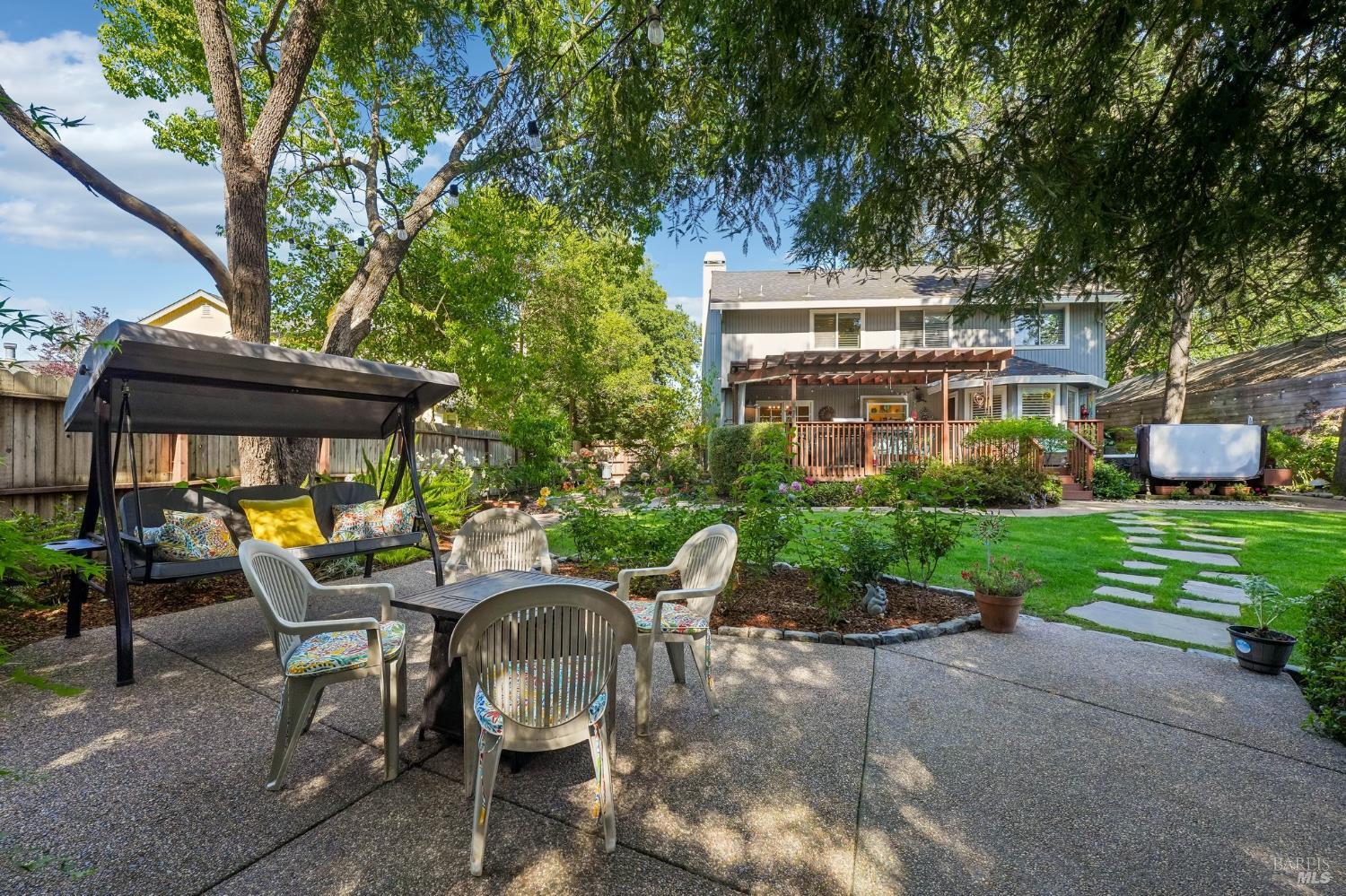 1711 North Street Santa Rosa CA 95404