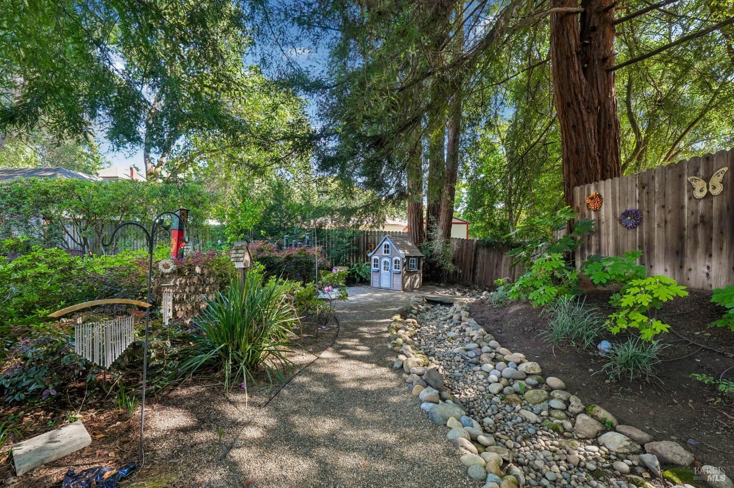 1711 North Street Santa Rosa CA 95404