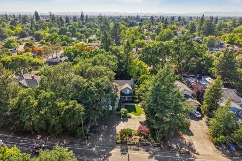 1711 North Street Santa Rosa CA 95404