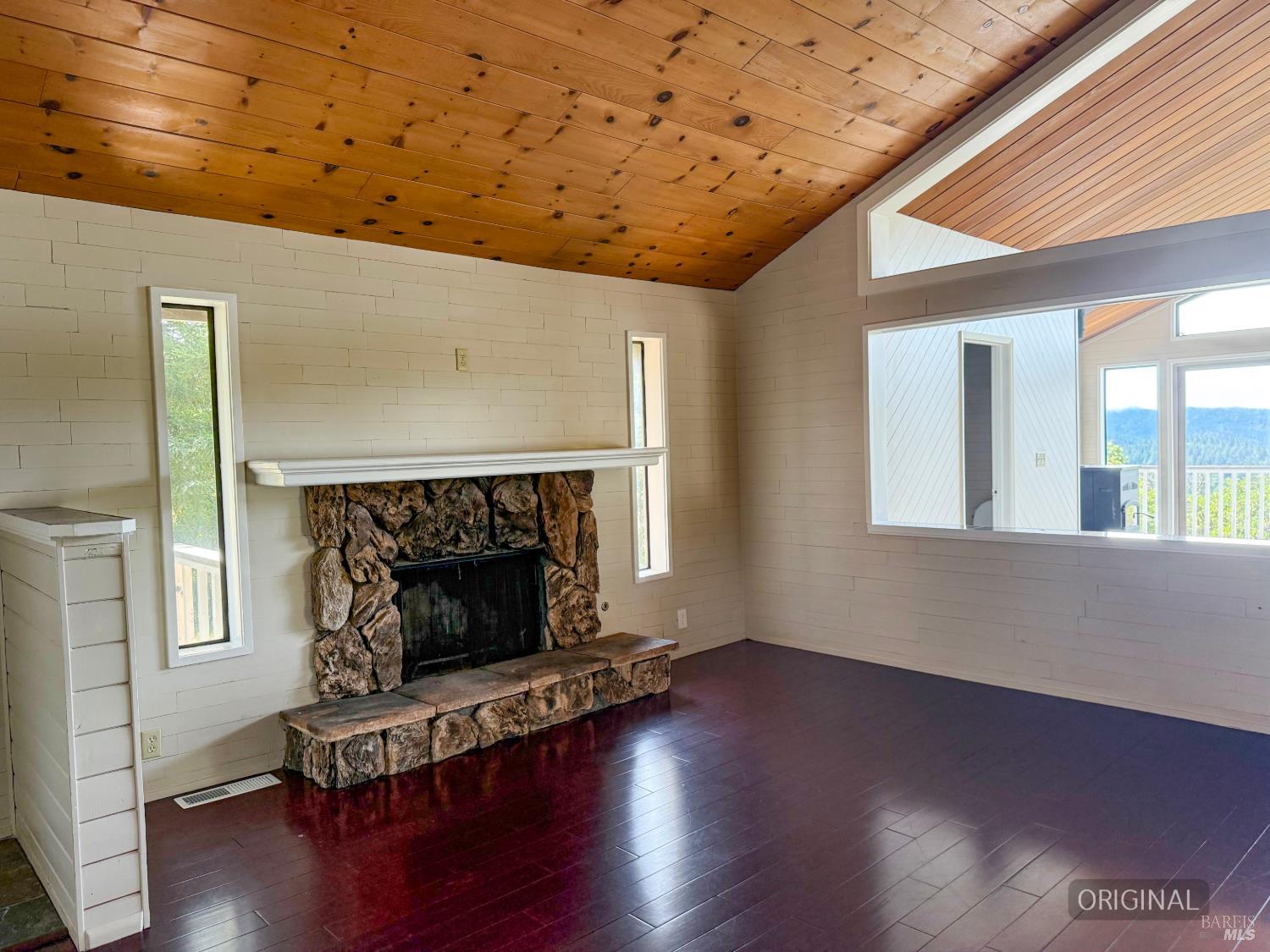 27620 Poppy Drive Willits CA 95490