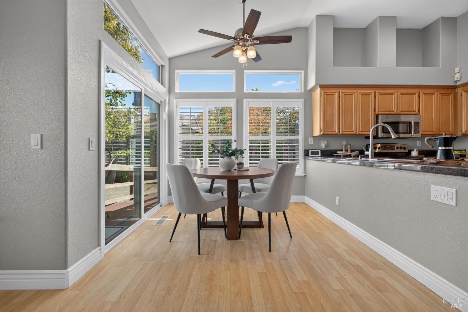 821 Wildflower Court Petaluma CA 94954