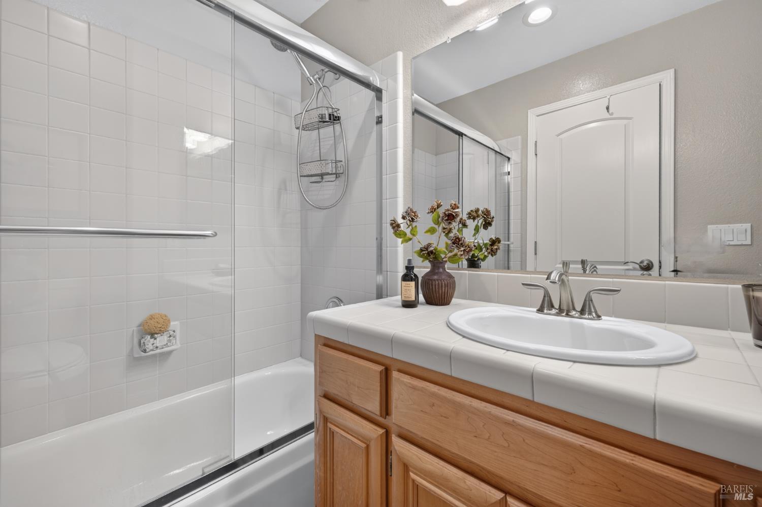 821 Wildflower Court Petaluma CA 94954