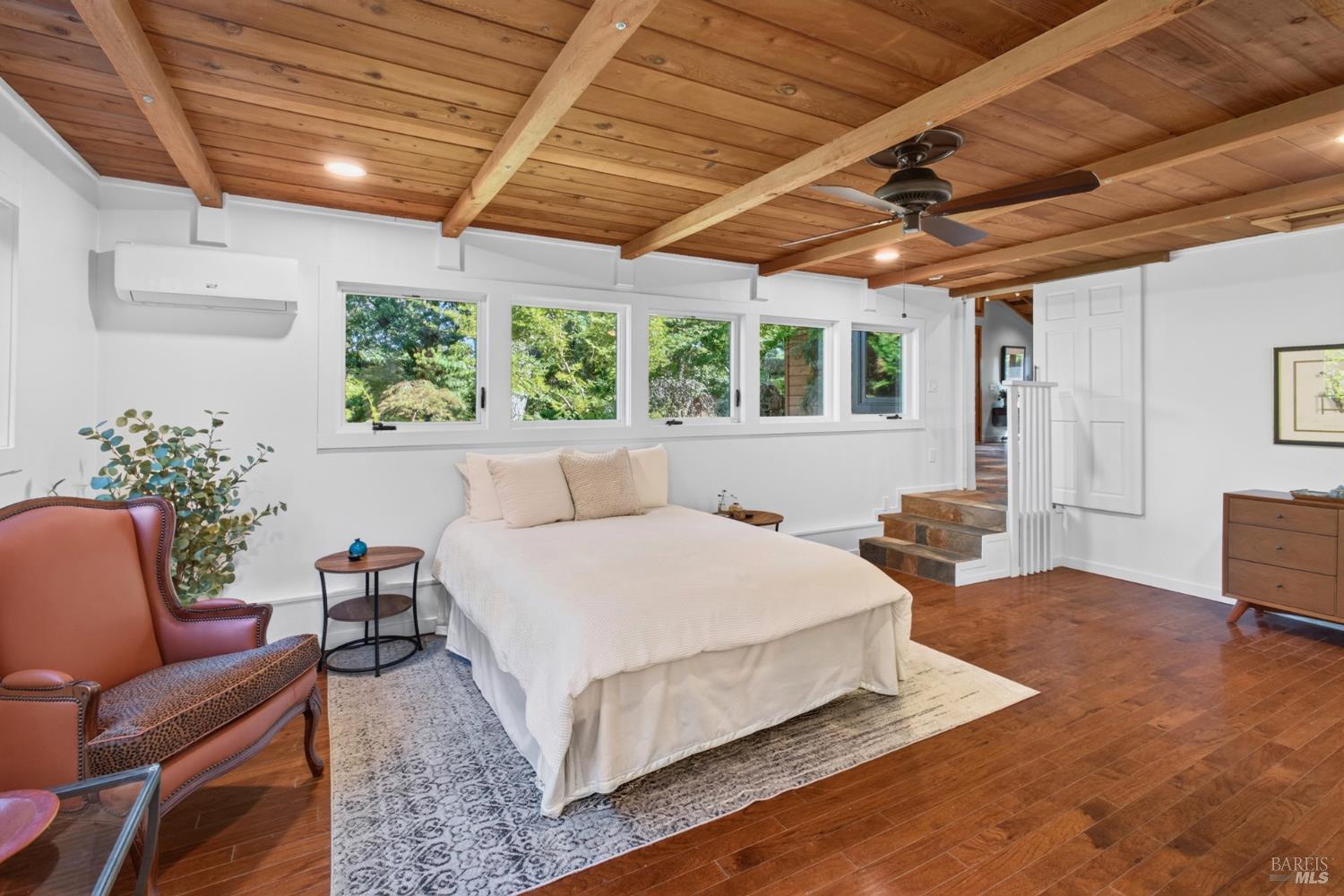 48 Garfield Lane Napa CA 94558