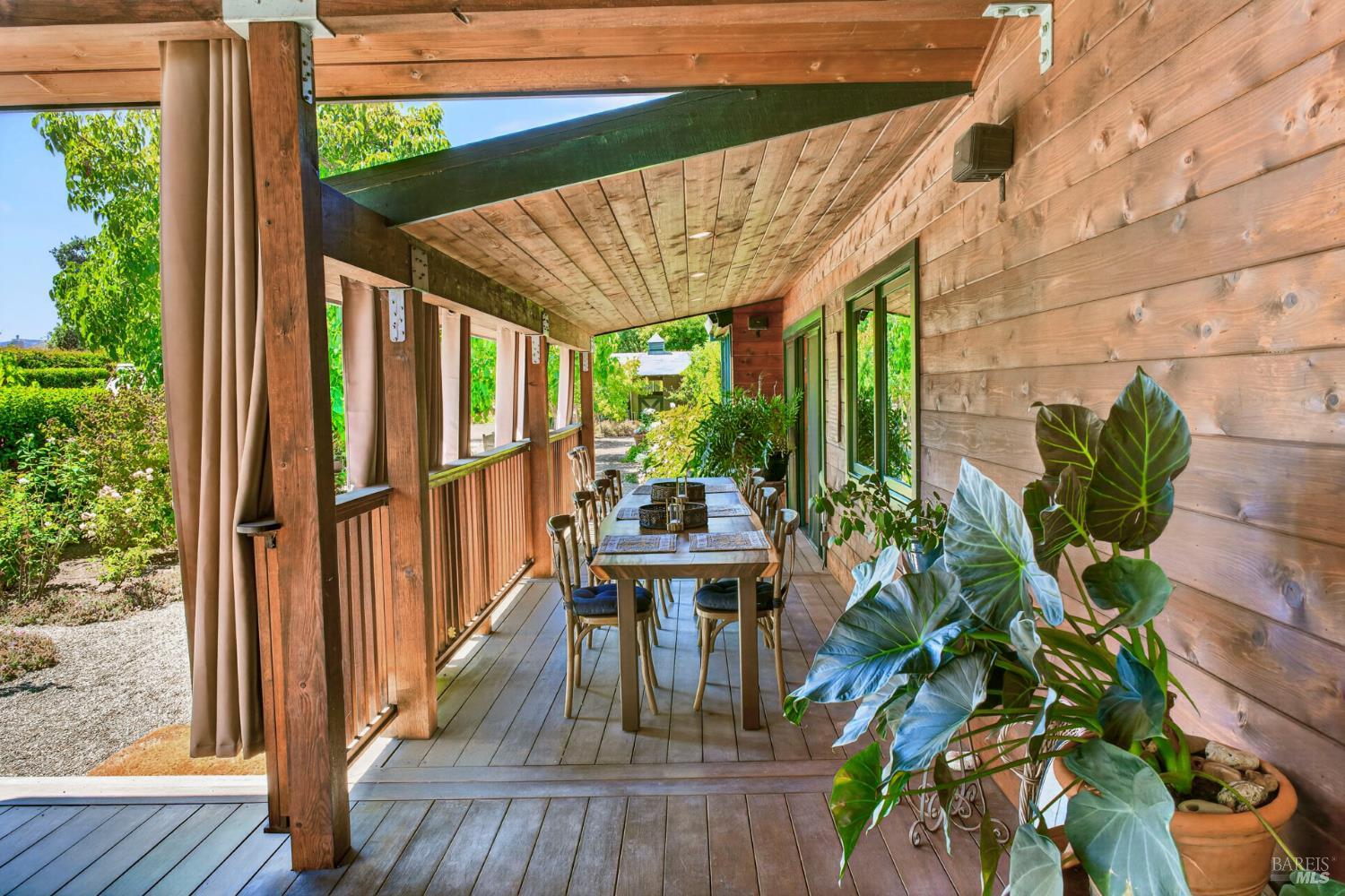 48 Garfield Lane Napa CA 94558