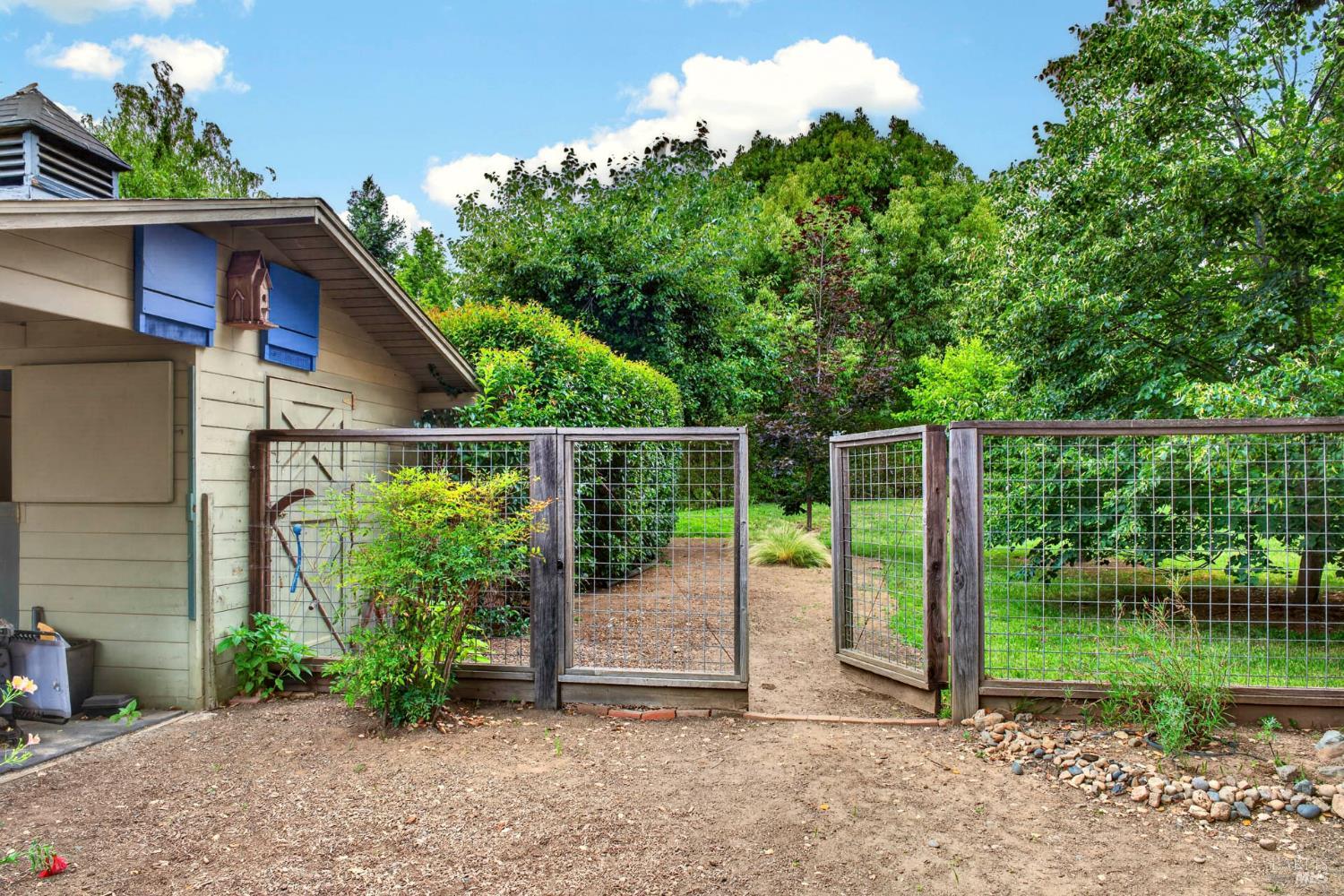48 Garfield Lane Napa CA 94558