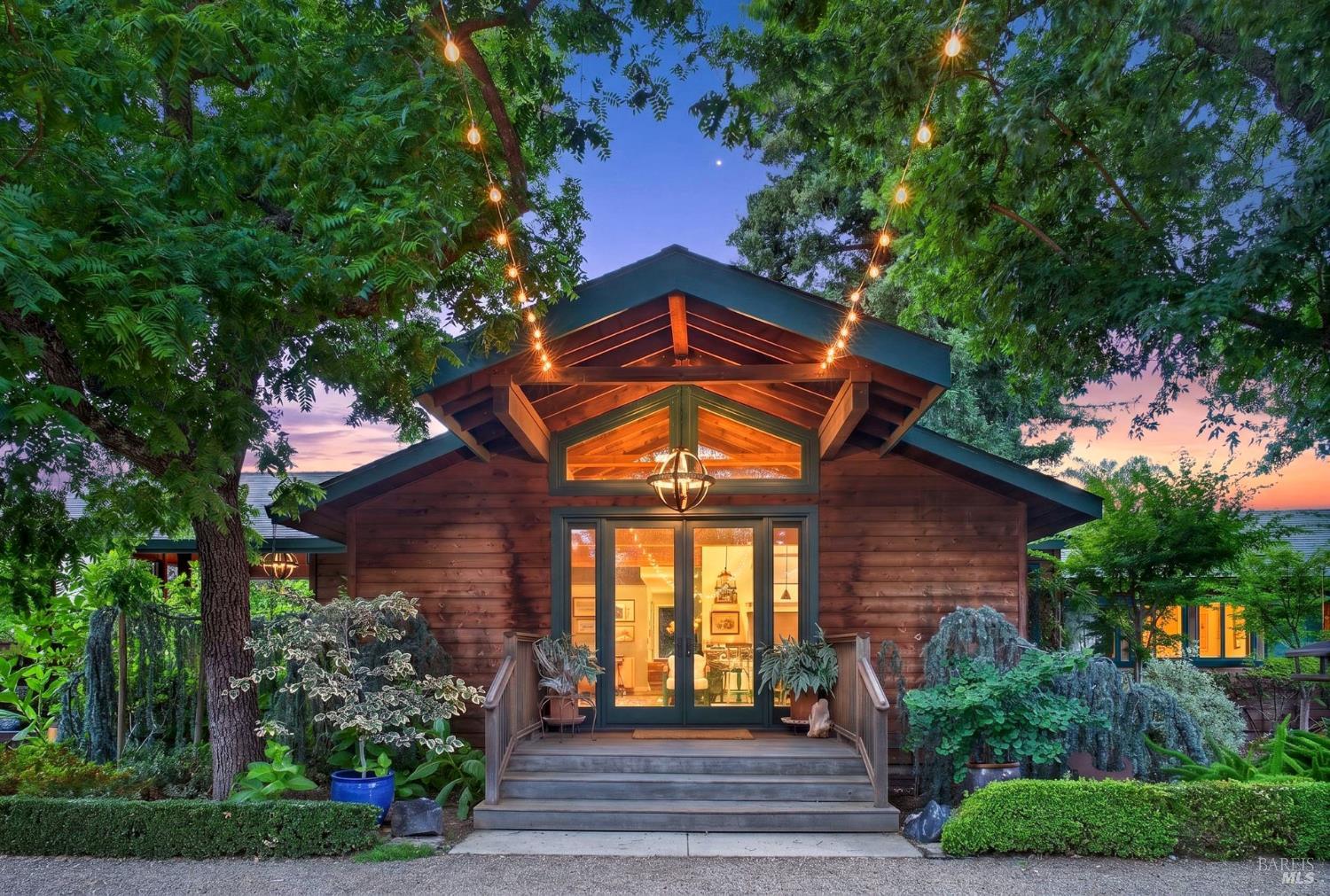 48 Garfield Lane Napa CA 94558