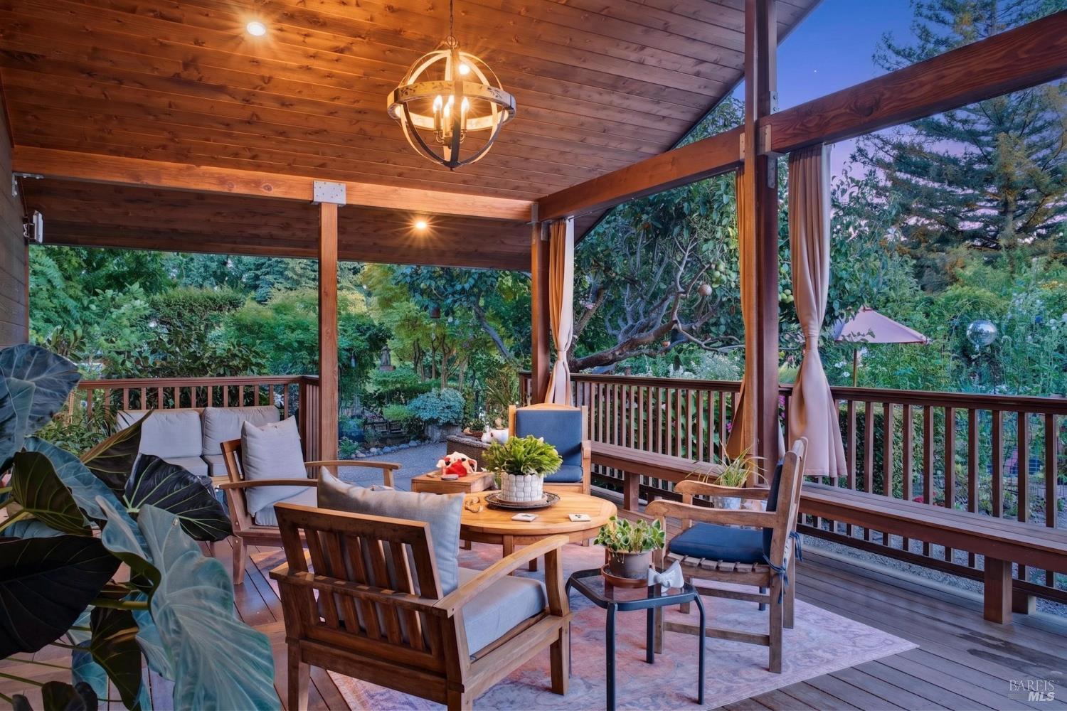 48 Garfield Lane Napa CA 94558