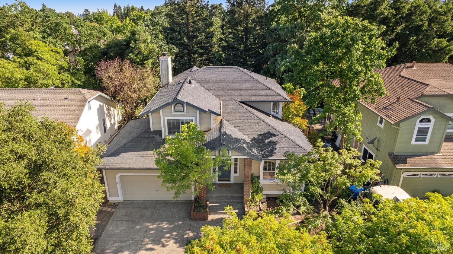 1874 Amy Avenue Santa Rosa CA 95401