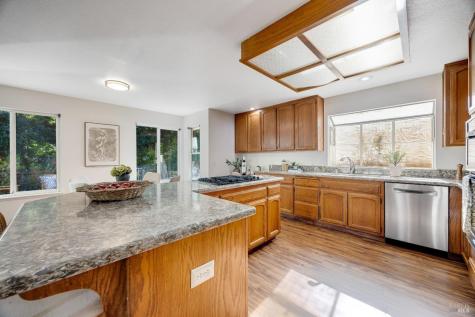 1874 Amy Avenue Santa Rosa CA 95401